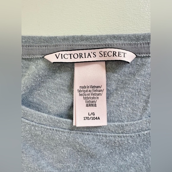 Victoria’s Secret “Love” Graphic Crew Neck T-Shirt With Short Cuffed Sleeves - Picture 7 of 9